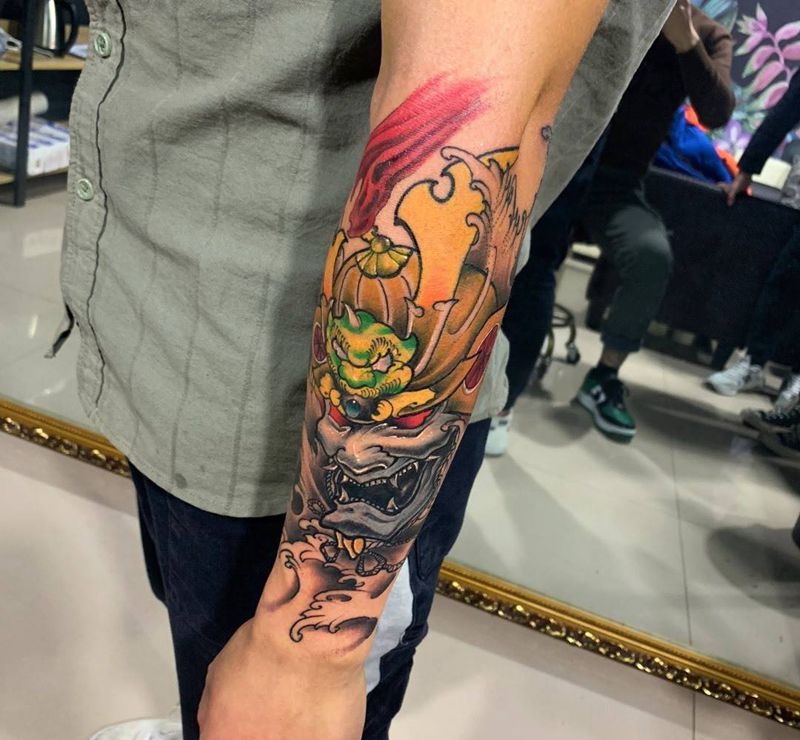 彩色鬼武士包小臂纹身图片