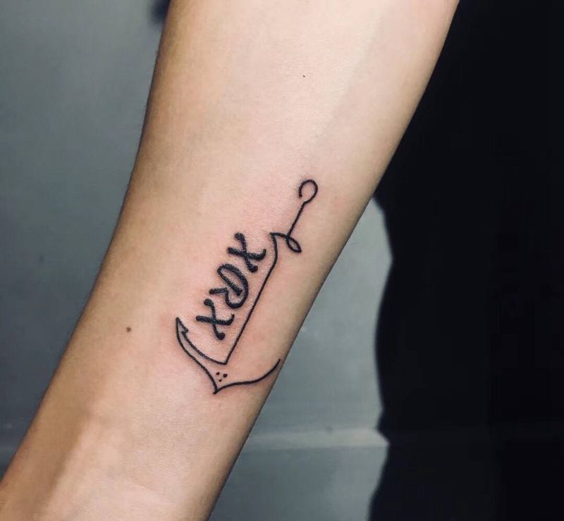 字母纹身图片_手臂几何纹身图案