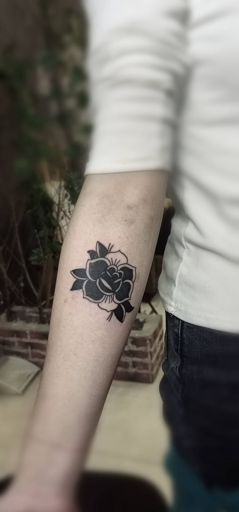 school玫瑰纹身图片_手臂Old Schoolschool纹身图案