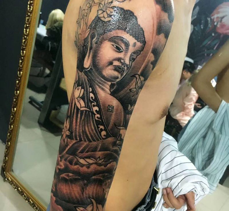 大佛衔接花臂纹身图片