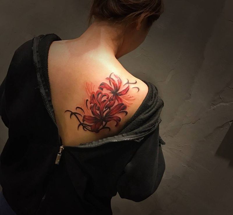 彼岸花纹身图片