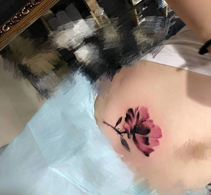 水彩 遮盖疤痕纹身图片