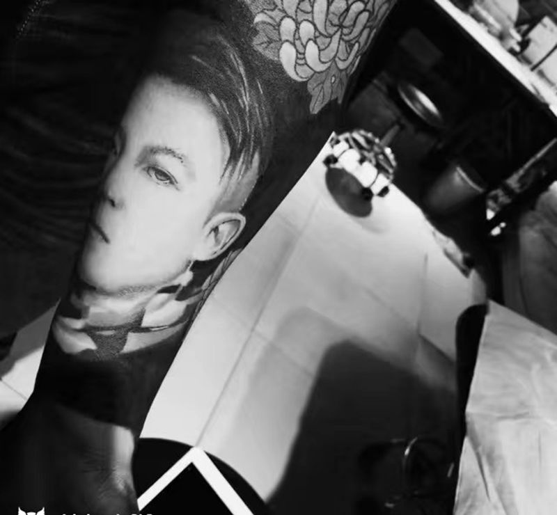 陈冠希肖像纹身图片