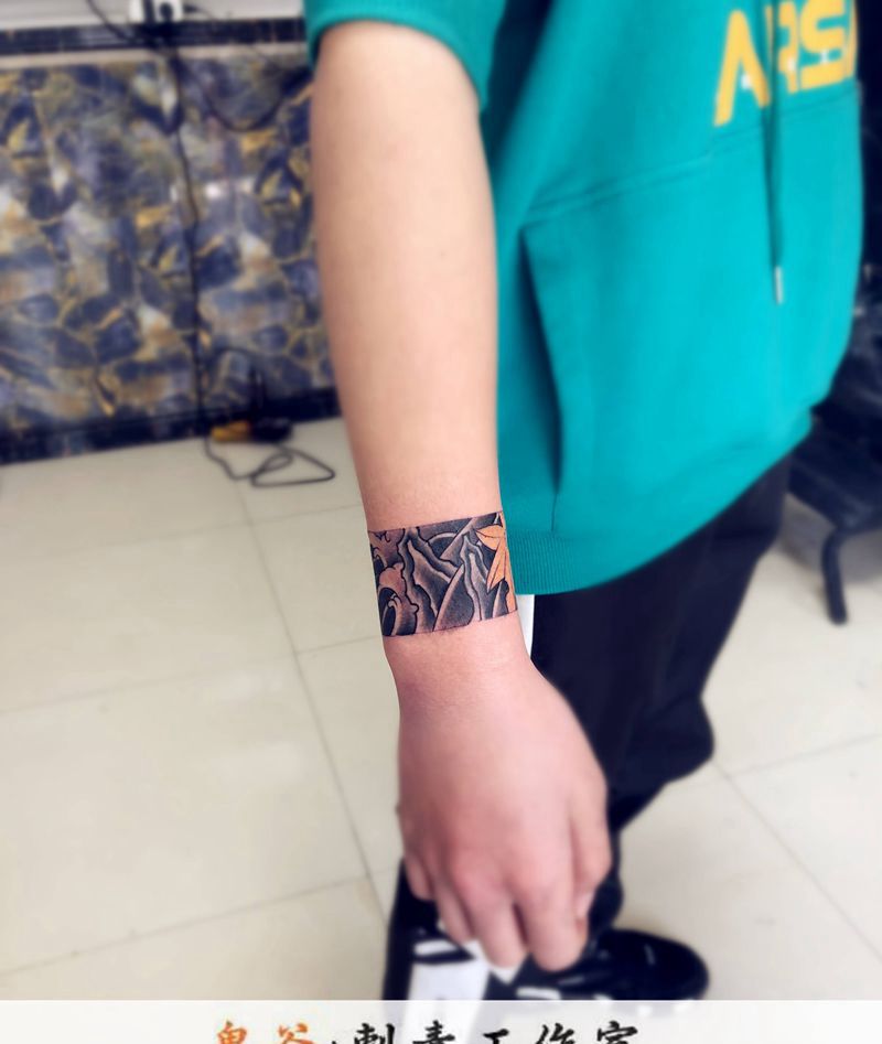 臂环纹身图片_亳州纹身图案