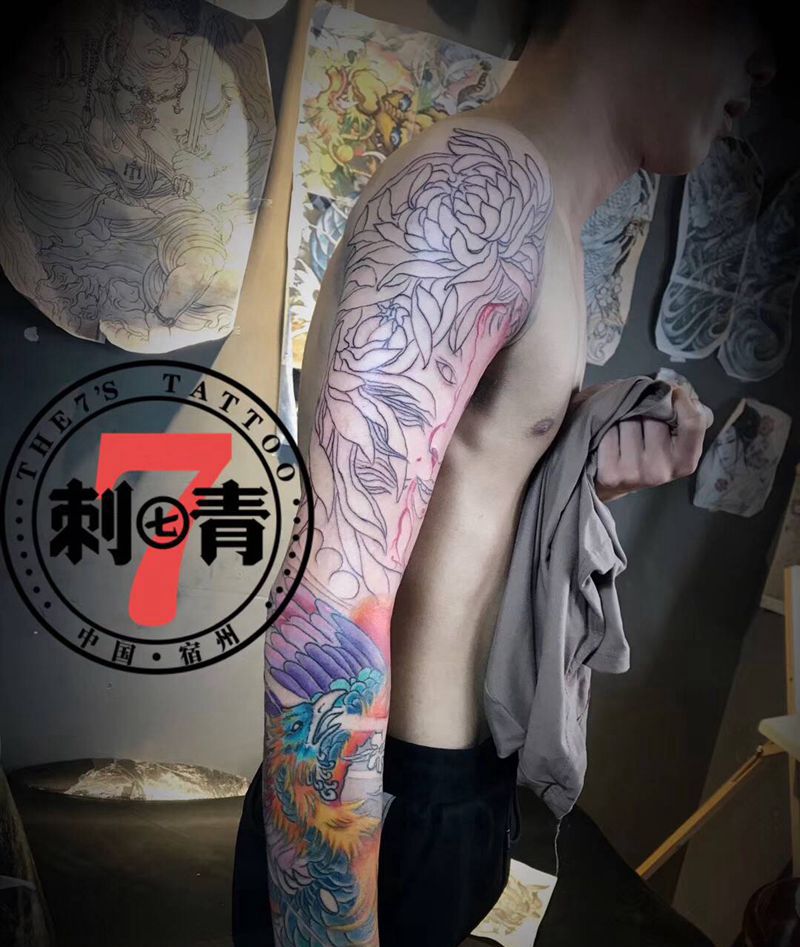 凤凰花臂未完成纹身图片_手臂手部新传统老传统纹身图案