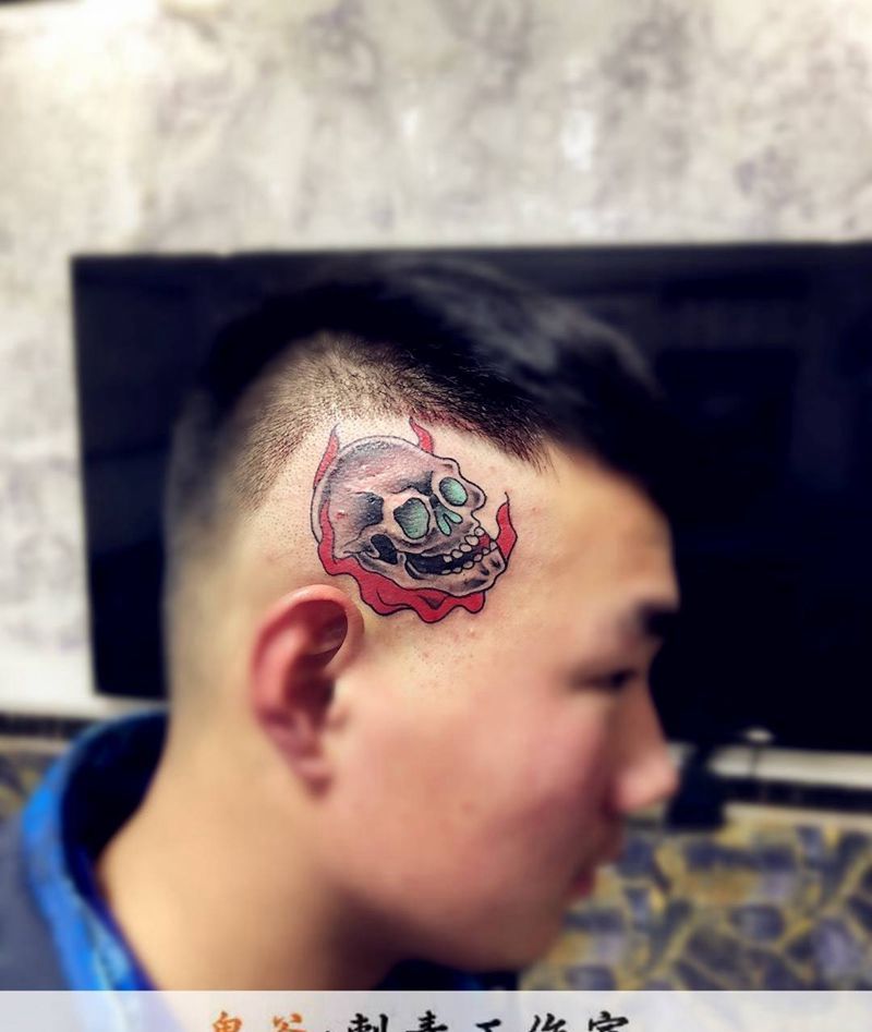 头部纹身图片