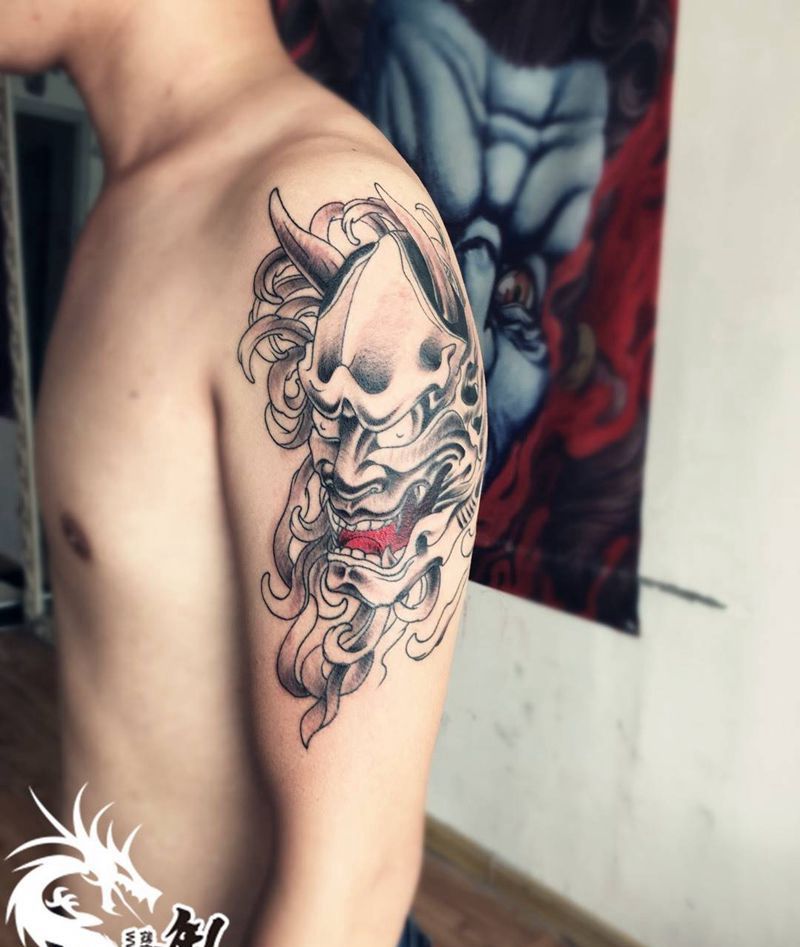 般若两枚纹身图片