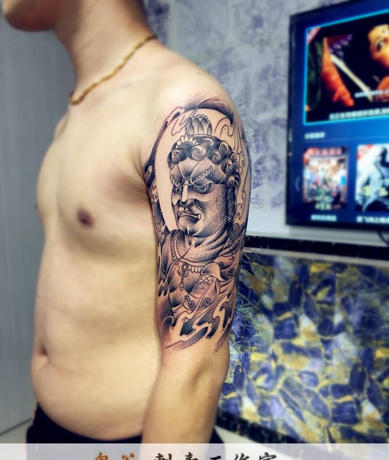 大臂不动尊纹身图片