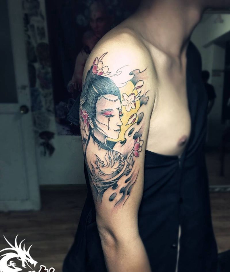 大臂艺妓纹身图片