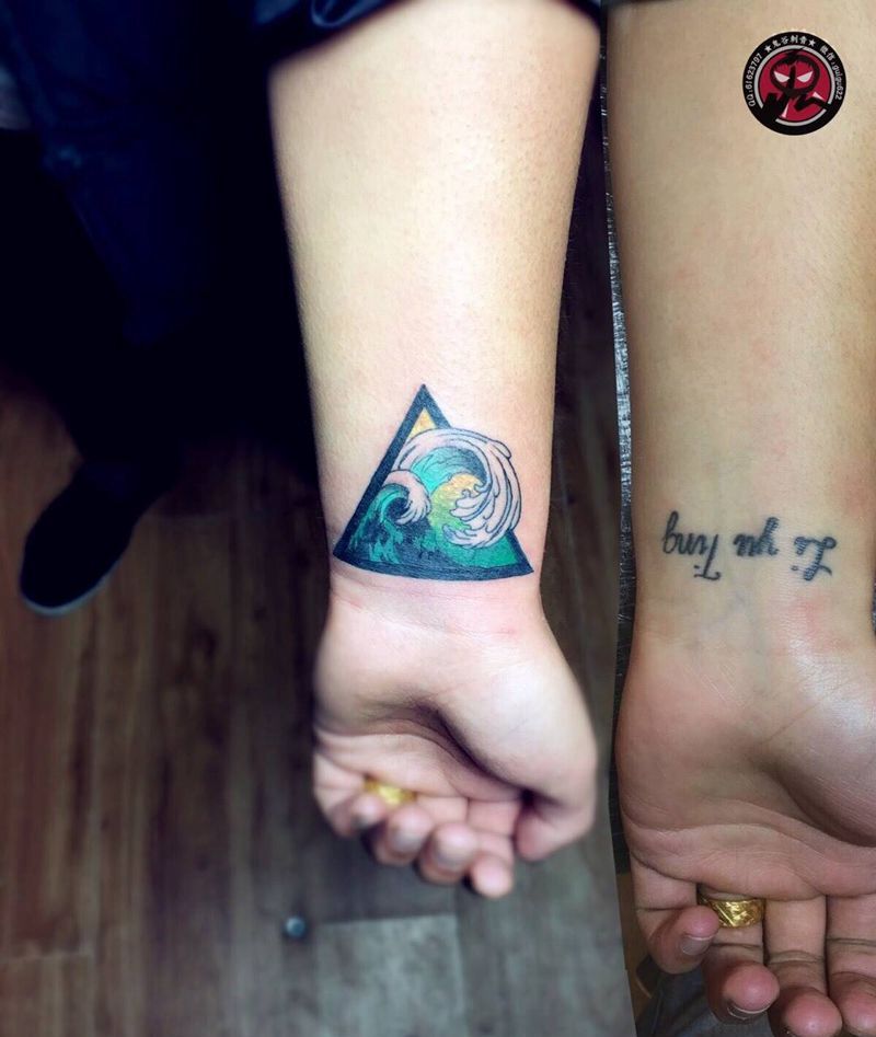 这些都是什么鬼呀纹身图片_成品手臂手部传统纹身图案