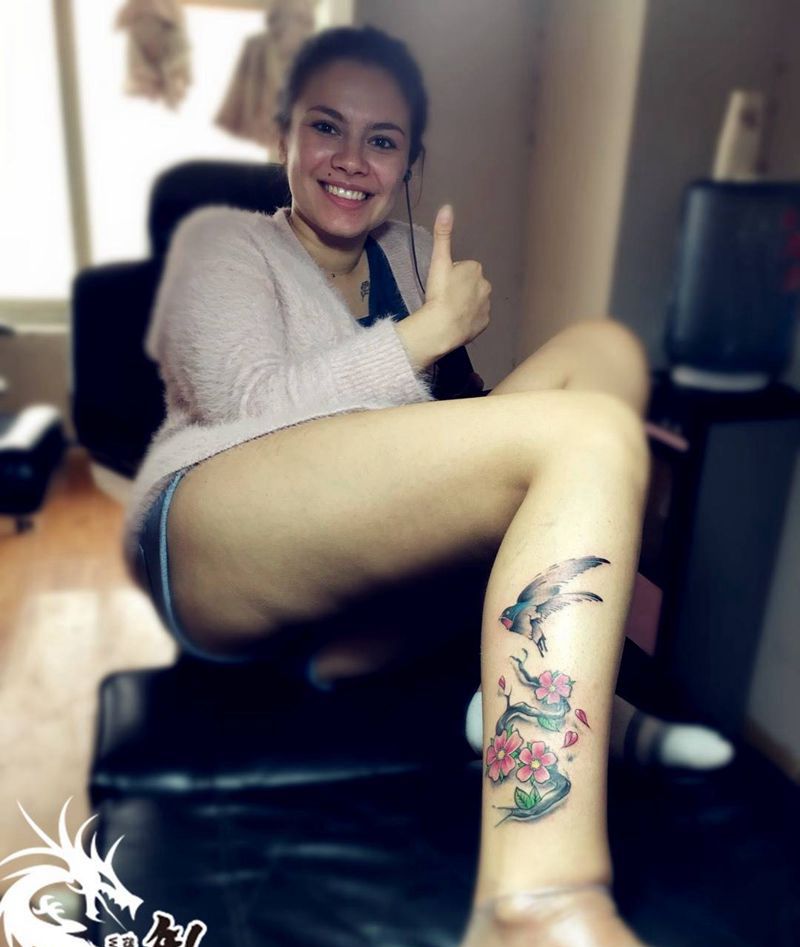 外国美女纹身图片