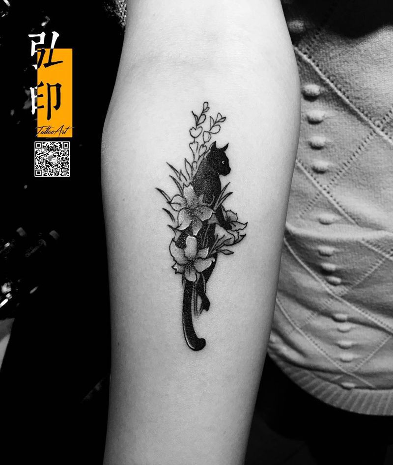 插画喵星人纹身图片