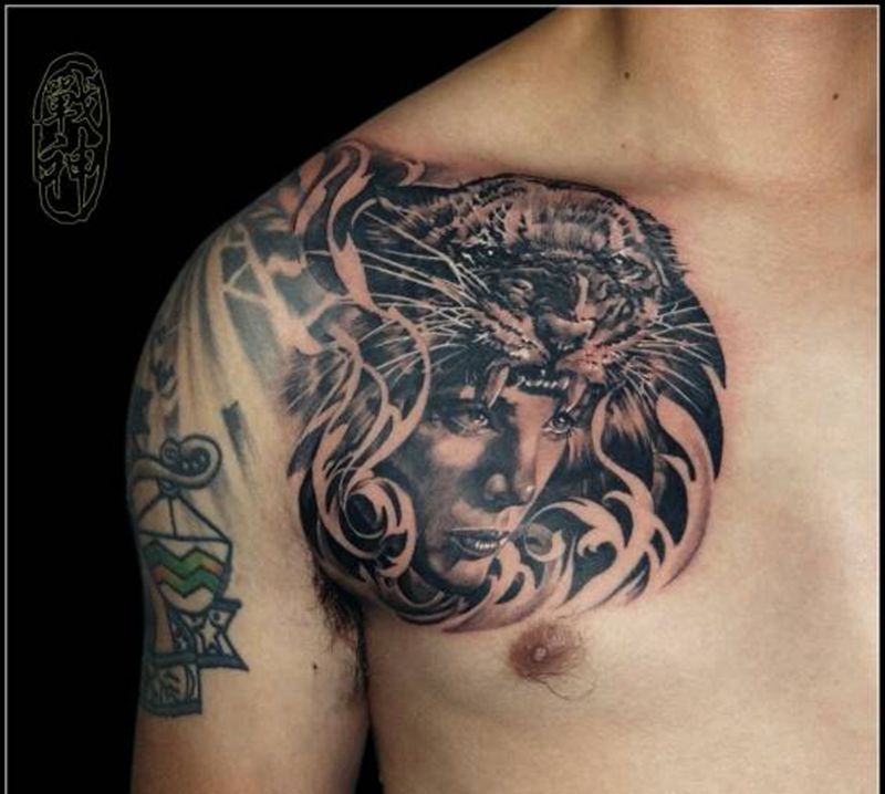 美女野兽纹身图片