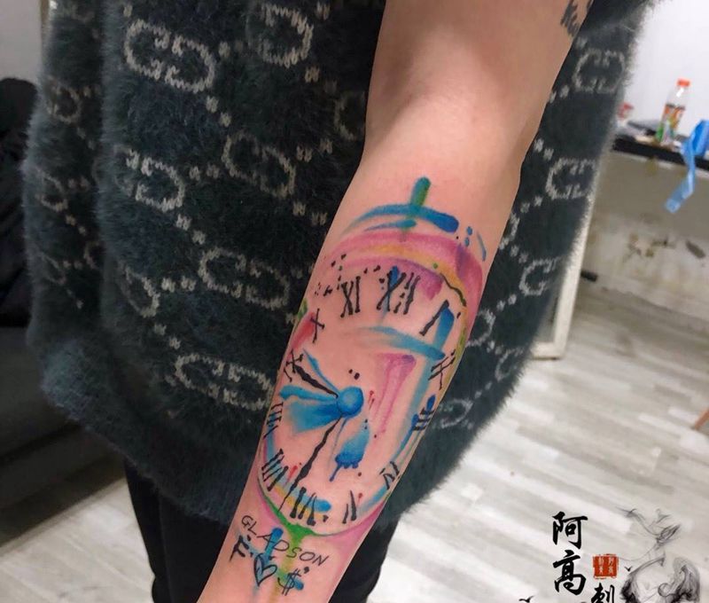 水彩时钟纹身图片