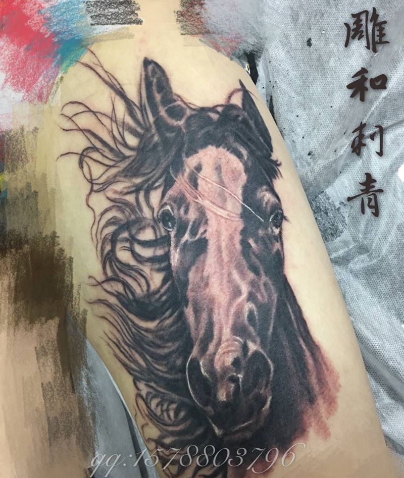 马到成功纹身图片