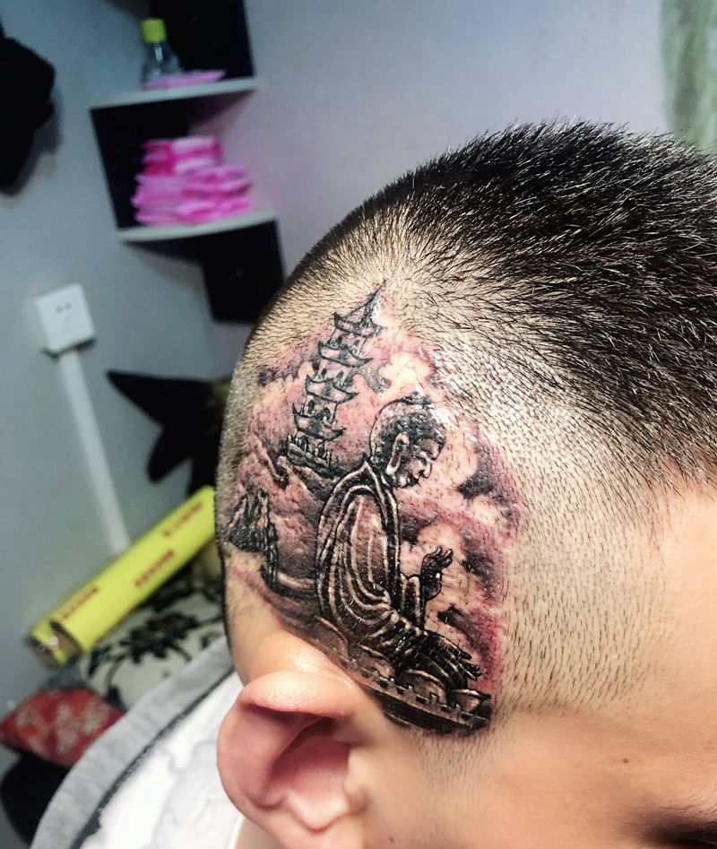 盖疤纹身图片_颈部纹身图案