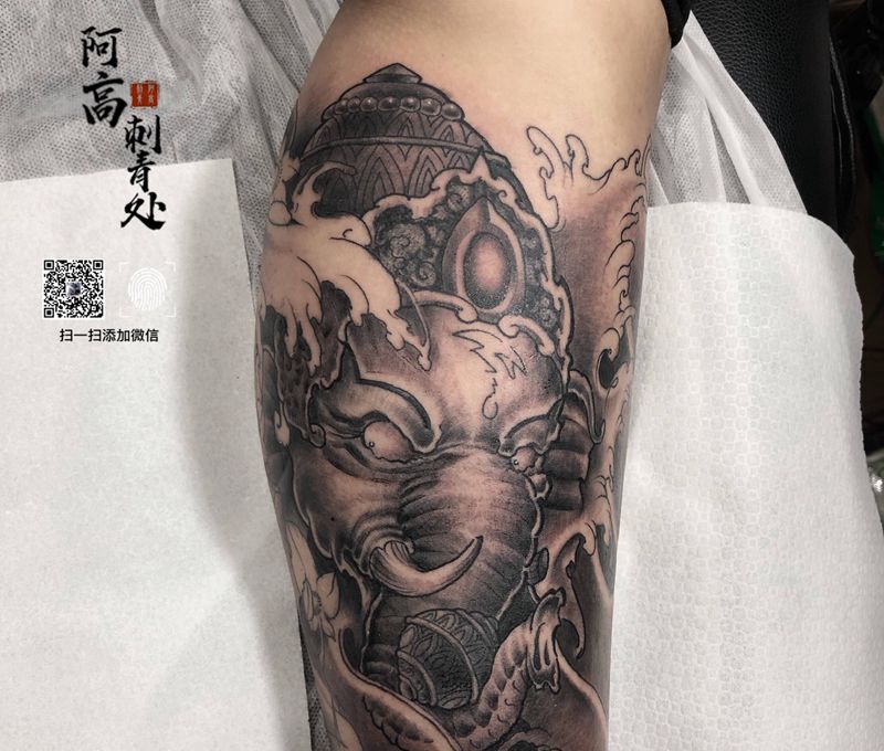 象神纹身图片_腿部新传统纹身图案
