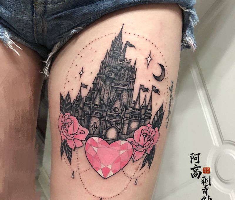 女生喜欢的四元素纹身图片_腿部点刺水彩纹身图案