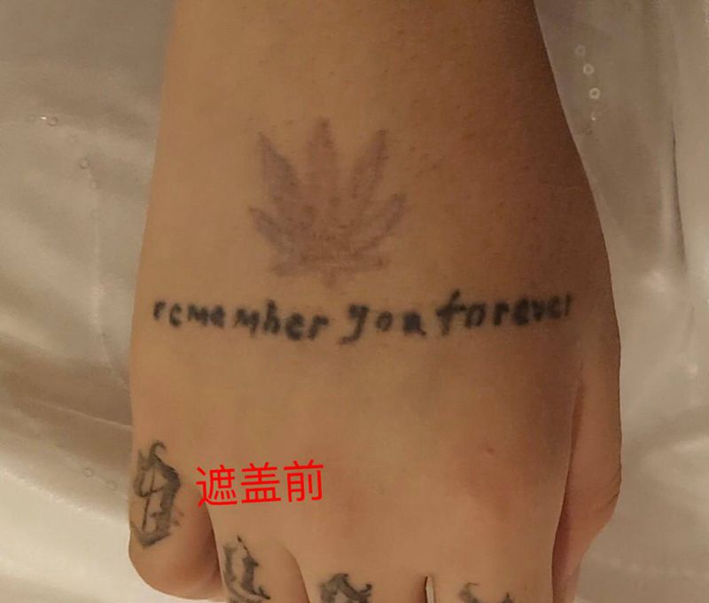 手背遮盖纹身图片_手部Old School纹身图案