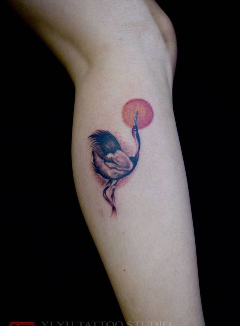 仙鹤纹身图片_腿部纹身图案