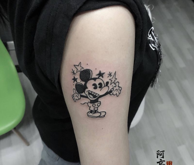 米奇纹身图片_手臂Old School纹身图案