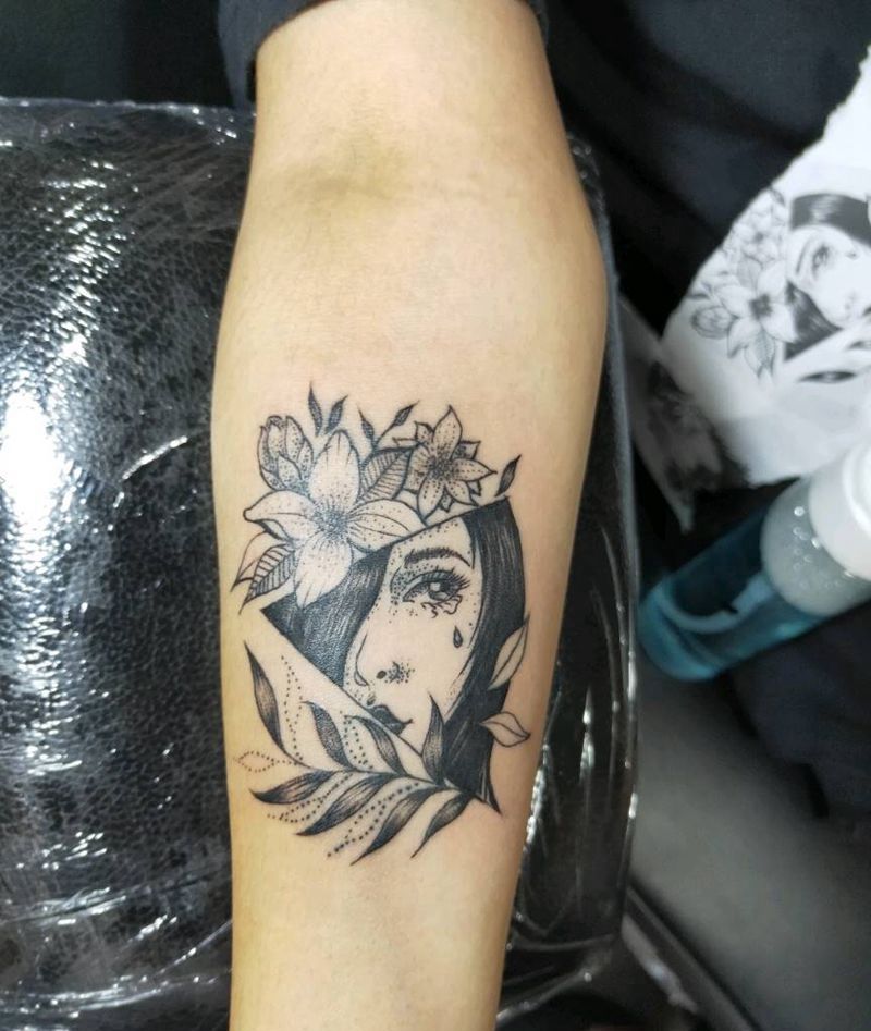 女人花纹身图片