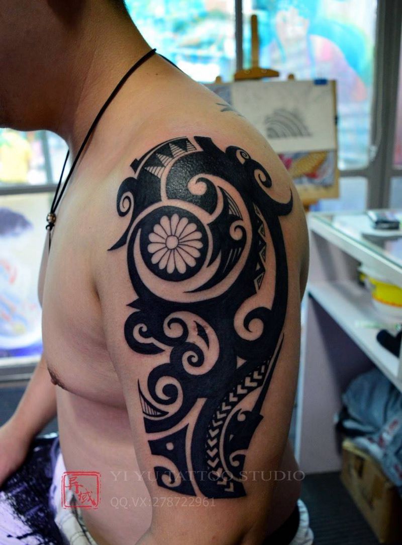 玛雅图腾，龙纹身图片