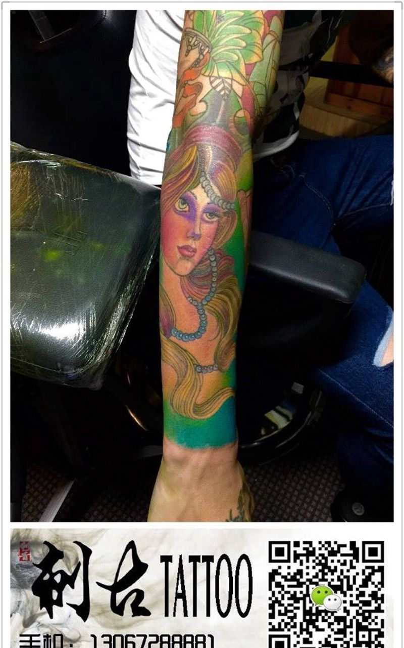 最近作品。 未完成纹身图片