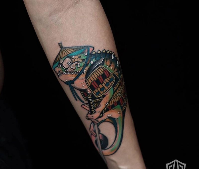 小臂武士蜥蜴纹身图片_手部老传统新传统蜥蜴纹身图案