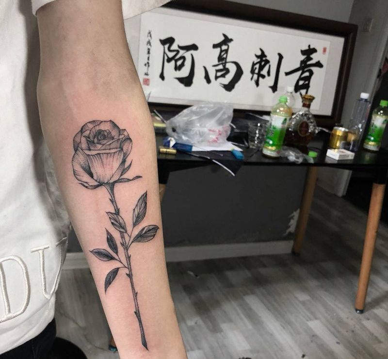 点刺花纹身图片