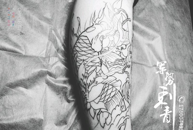 鲤鱼纹身图片_新传统纹身图案