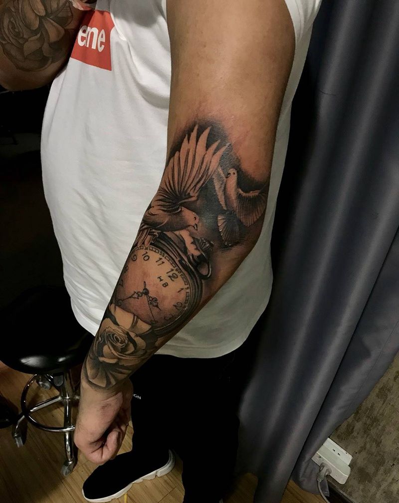 钟表纹身图片