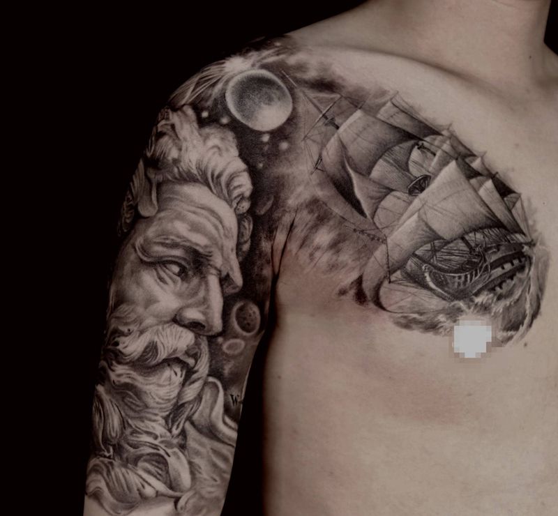 海神波塞冬纹身图片_胸部手部欧美写实帆船海神波塞冬星空纹身图案