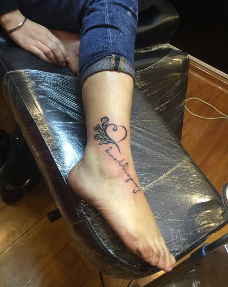 小图图腾单词纹身图片