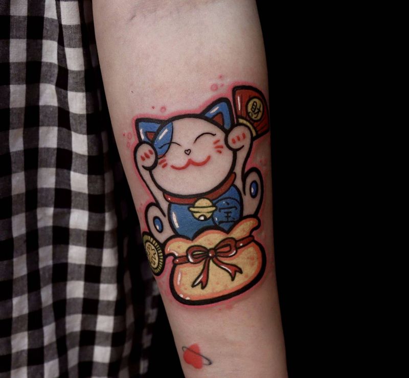 招财猫纹身图片_手臂Old School招财猫纹身图案
