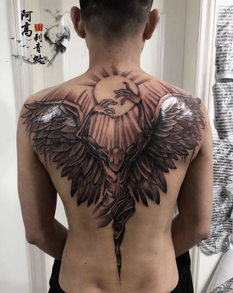 半背天使纹身图片