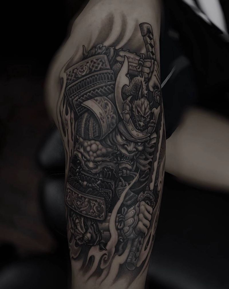 武士纹身图片_腿部新传统武士唐狮头龙纹身图案