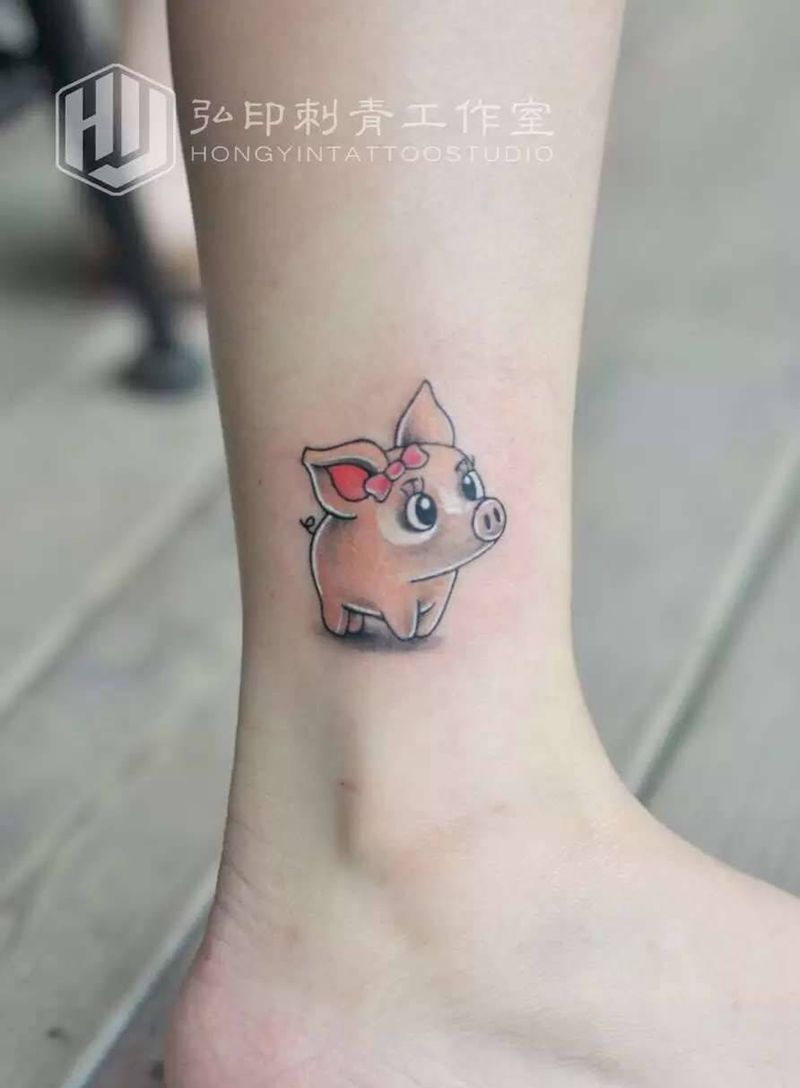小猪纹身图片