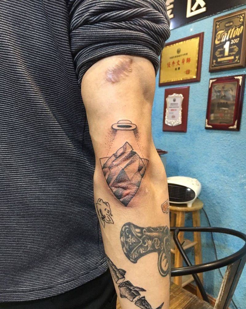 纹铭刺青纹身图片
