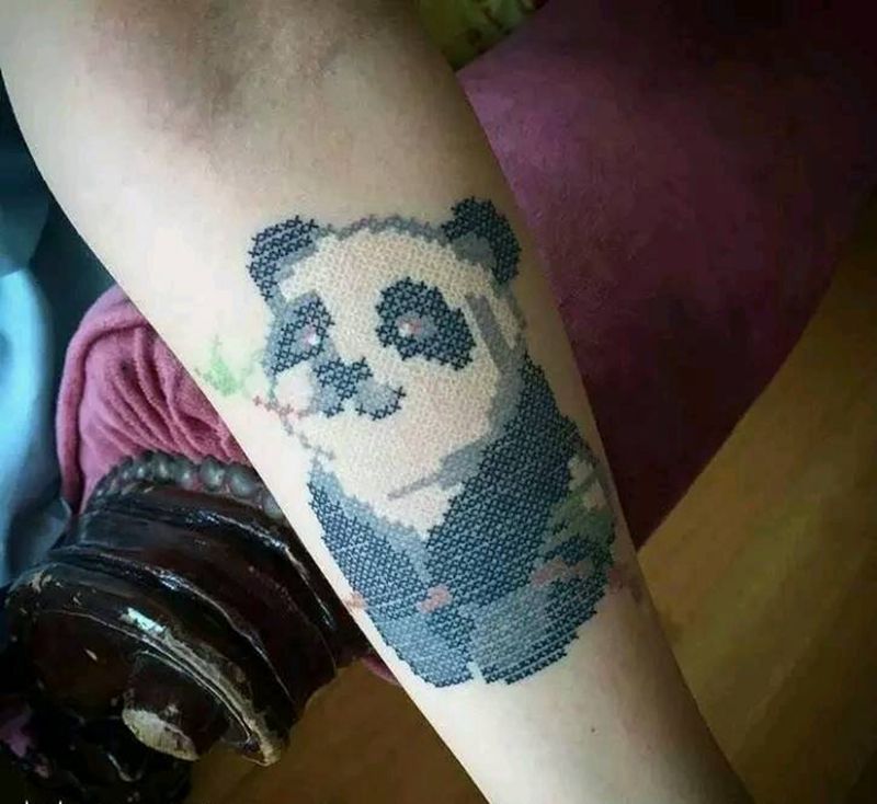 熊猫竹叶。纹身图片_熊猫竹叶。纹身图案