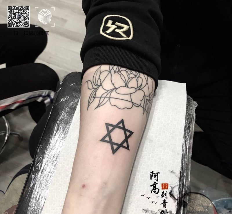 六芒星纹身纹身图片