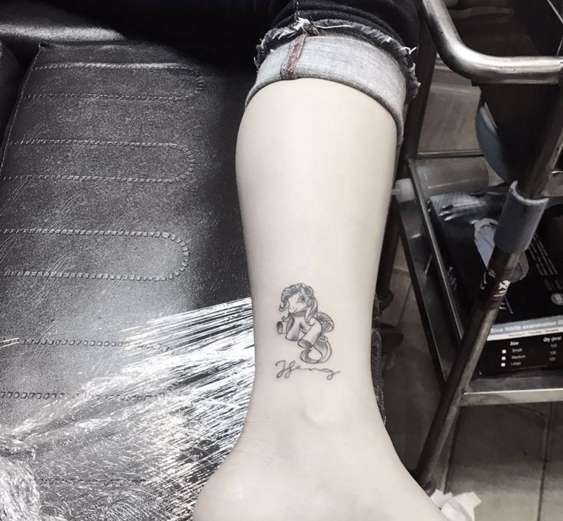 纹铭刺青纹身图片