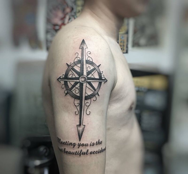 指南针纹身图片