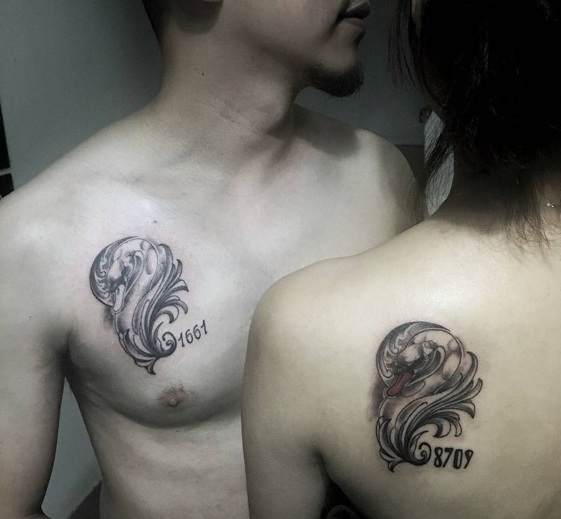 夫妻的天鹅CP纹身图片_成品胸部背部欧美原创动物纹身图案