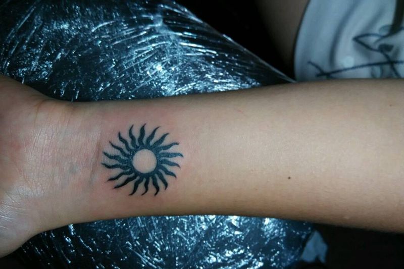 女生小图纹身图片_颈部手臂传统清新几何植物静物图腾原创成品纹身图案