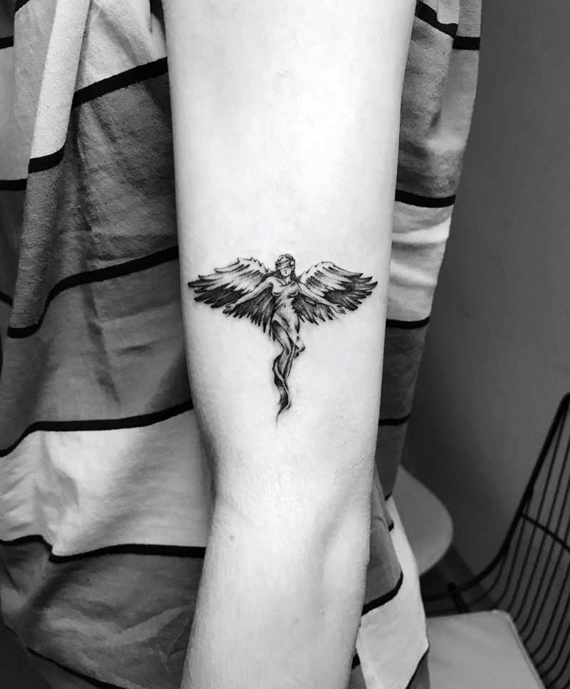 偶尔纹的小图一枚纹身图片_手臂欧美写实纹身图案