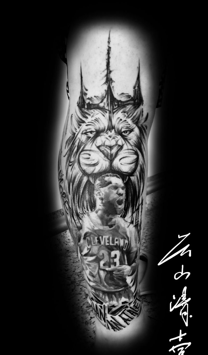 【狮吼】原创拼接人物纹身图片_腿部点刺纹身图案