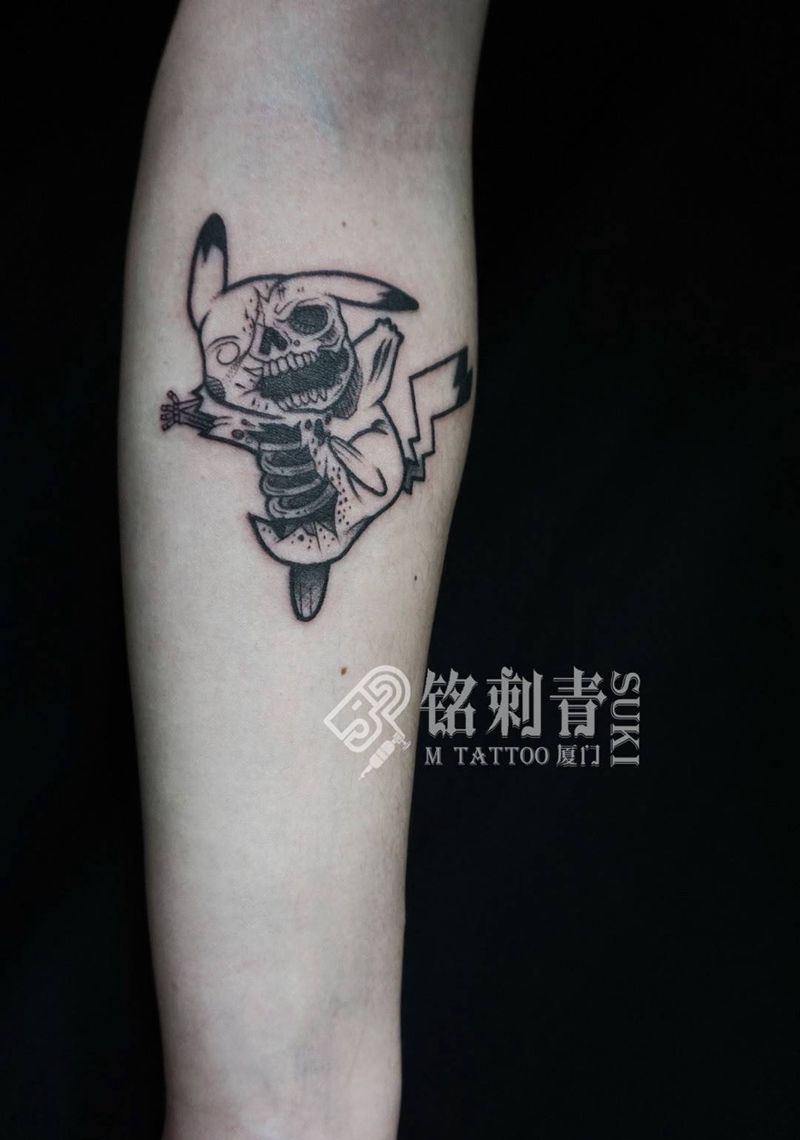 欧美暗黑皮卡丘纹身图片
