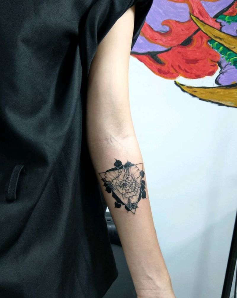 小图纹身图片_手臂几何纹身图案