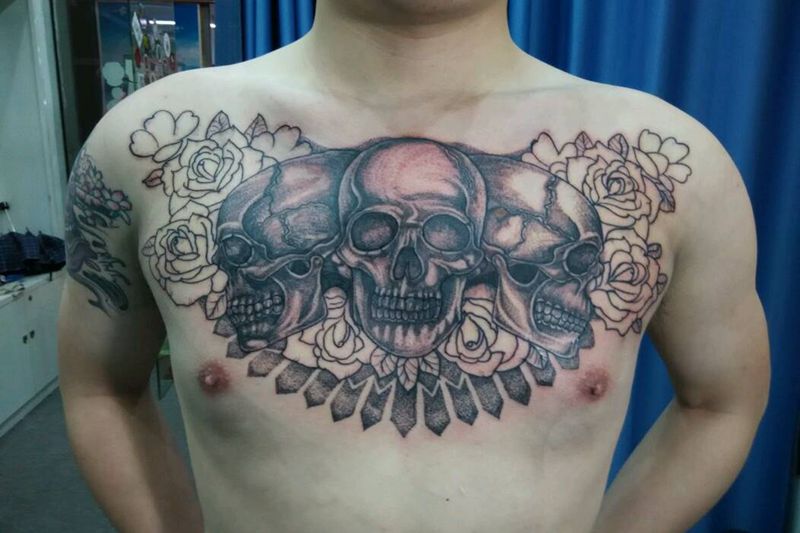 大v骷髅玫瑰（未完成）纹身图片_胸部欧美人物原创纹身图案